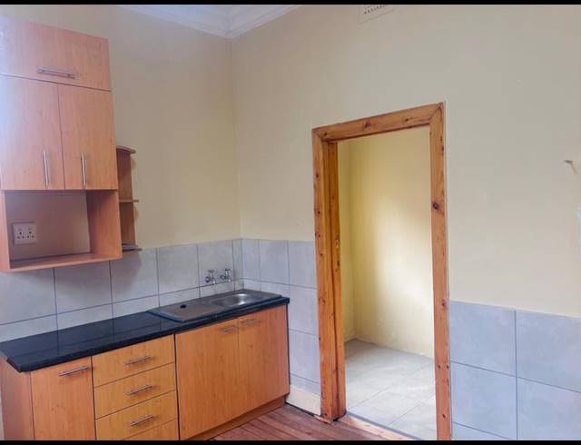 3 BEDROOM PROPERTY TO RENT IN NEWLANDS